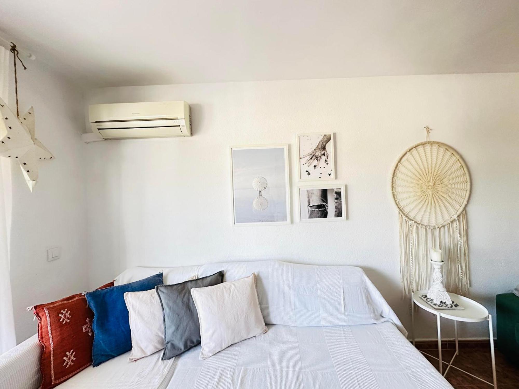 Charming & Cosy Beach Apartment Torremolinos Exterior foto